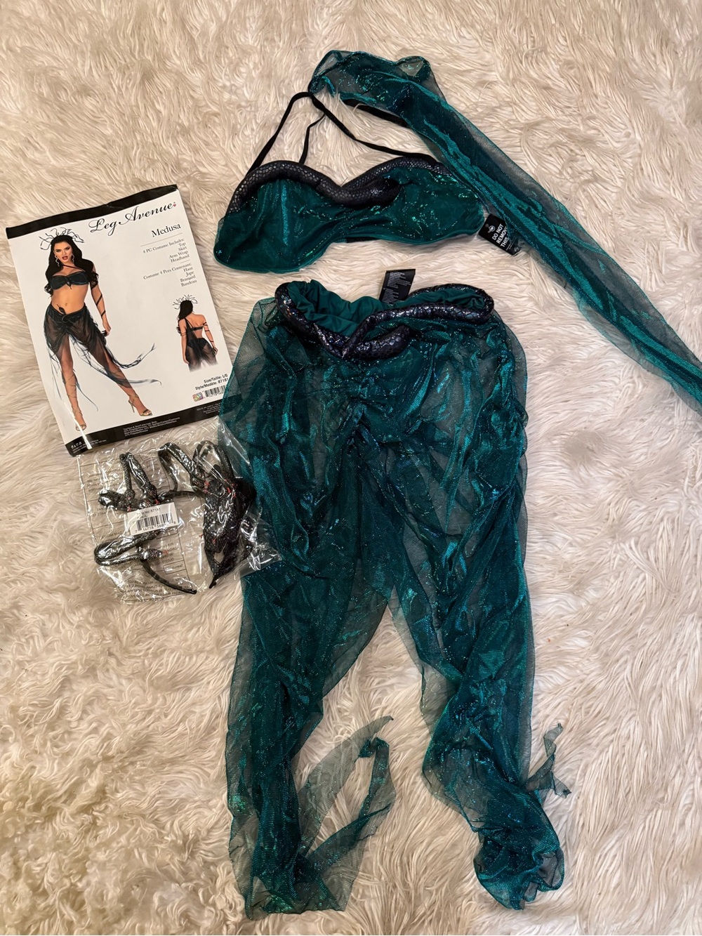Women’s Medusa costume